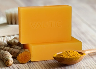 JABÓN REMOVEDOR DE MANCHAS 3X1 – Rutina Fácil, Piel Perfecta 💧